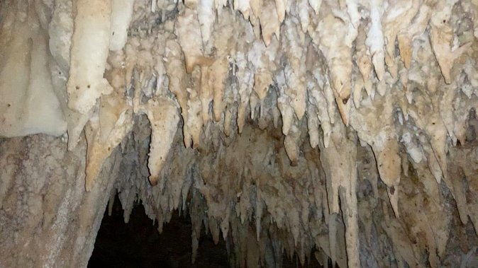 cave-tour-with-local-guide