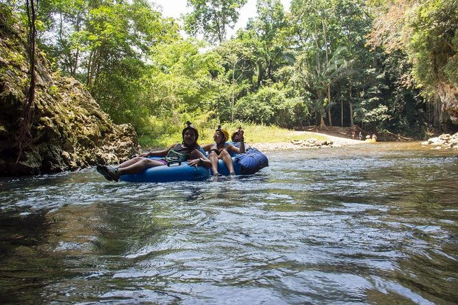 cave-tubing-from-belize-city