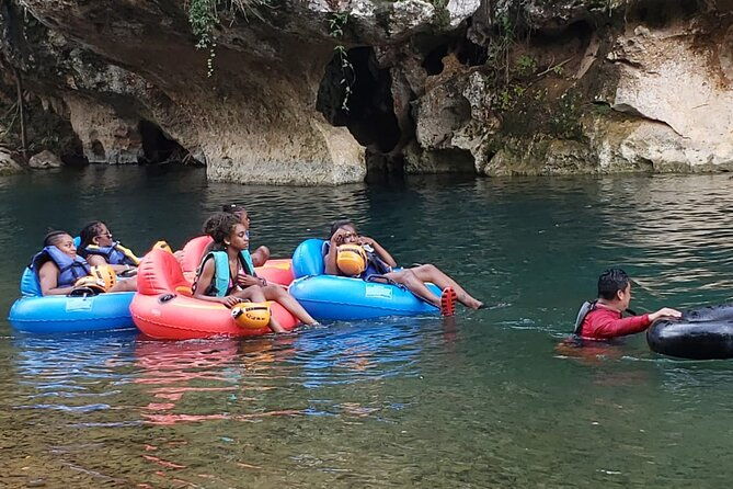 cave-tubing-with-lunch