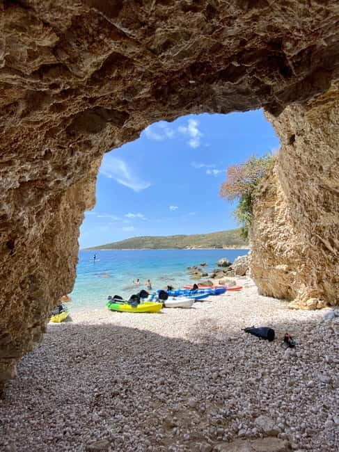 Caves of Porto Palermo: Kayak/SUP Tour with Castle Sea View - Authentic Experiences and Unique Benefits