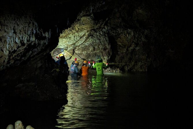 caving-exploration-adventure-at-harrisons-cave-by-chukka