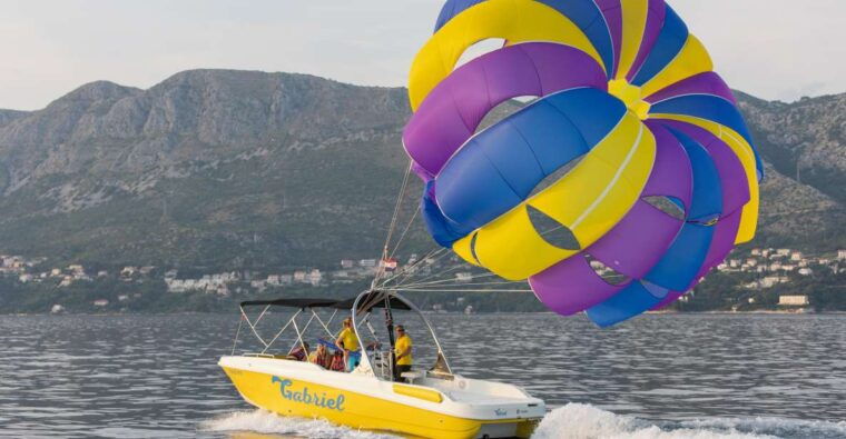 cavtat-parasailing