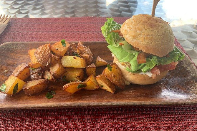 caymans-classic-food-tasting-cultural-experience