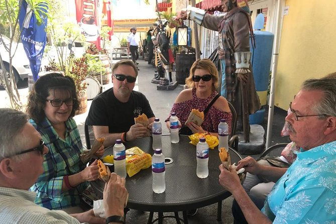 caymans-classic-food-tasting-cultural-experience
