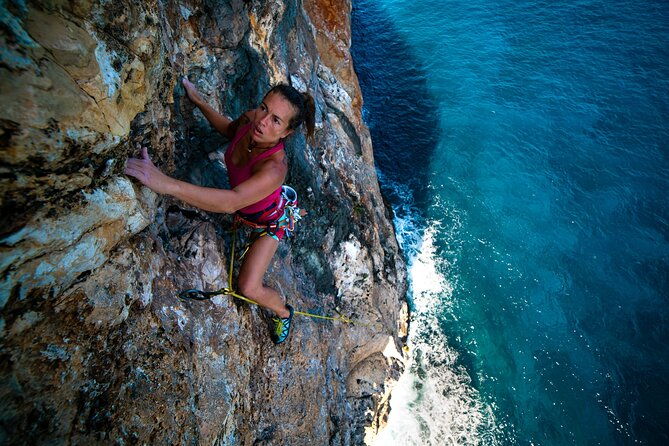 caymanvisitor-hide-seek-geotour-self-drive-tour