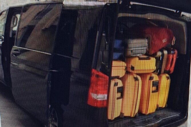 cdg-disneyland-paris-private-van-transfer-from-paris-cdg-airports-to-disney