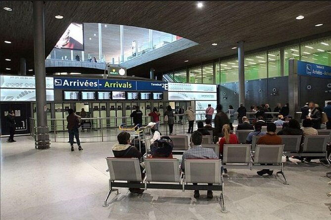 cdg-disneyland-paris-private-van-transfer-from-paris-cdg-airports-to-disney