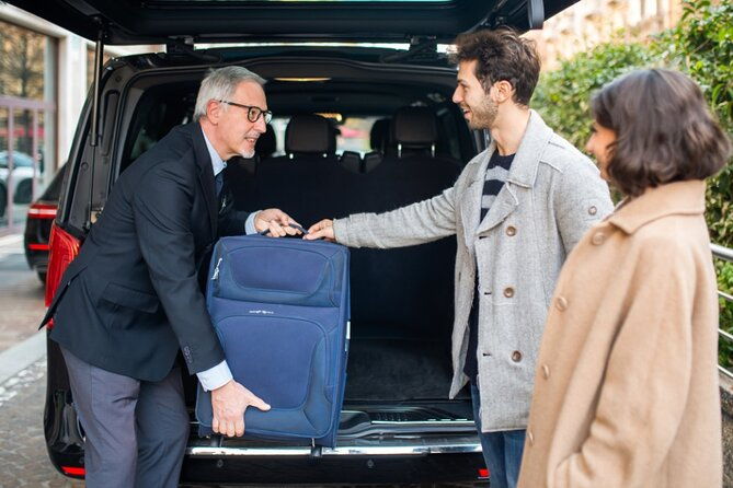 cdg-orly-ory-airport-to-paris-with-a-fluent-english-driver