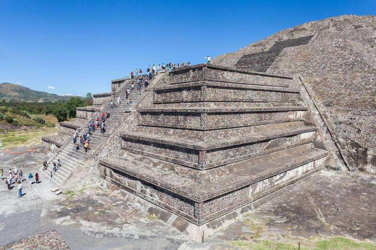 cdmx-afternoon-guided-tour-of-teotihuacan