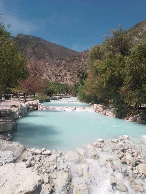 CDMX to Grutas Tolantongo: Oasis of Hot Springs - Key Points