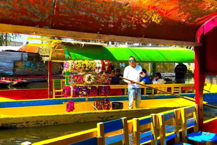 cdmx-trajinera-ride-in-xochimilco-with-tacos-music-and-drinks