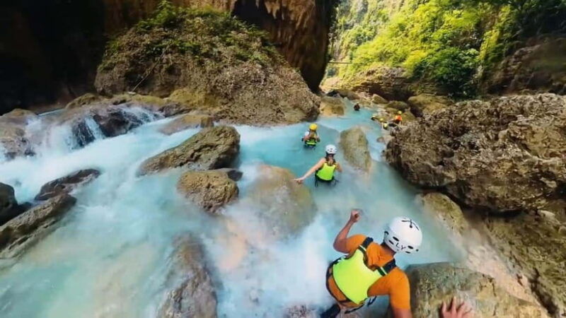 cebu-combopescador-island-hopping-canyoneering-with-lunch
