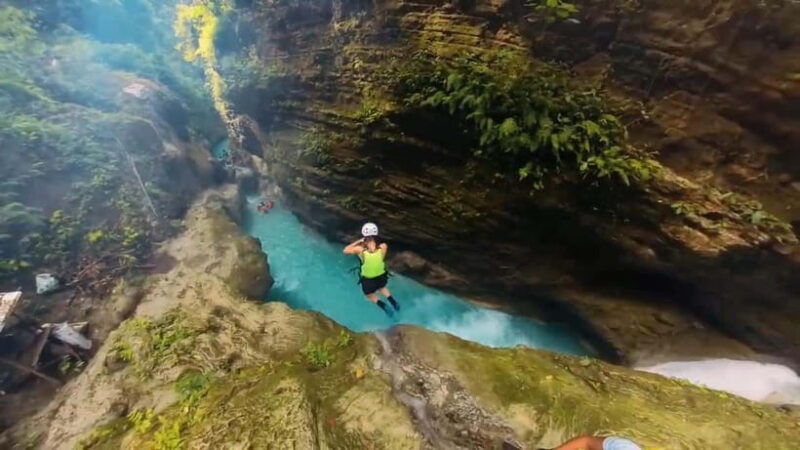 cebu-combopescador-island-hopping-canyoneering-with-lunch