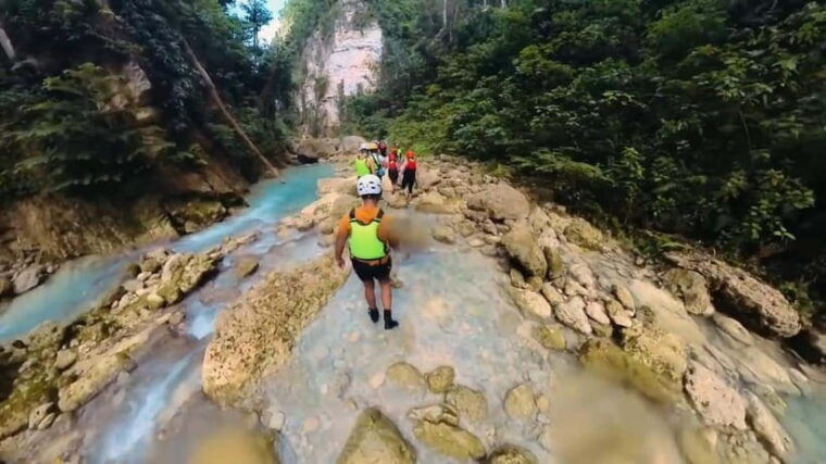 cebu-combopescador-island-hopping-canyoneering-with-lunch