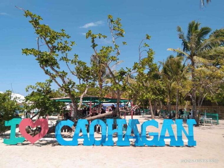 cebu-island-hop-to-gilutungan-caohagan-nalusuan-and-lunch