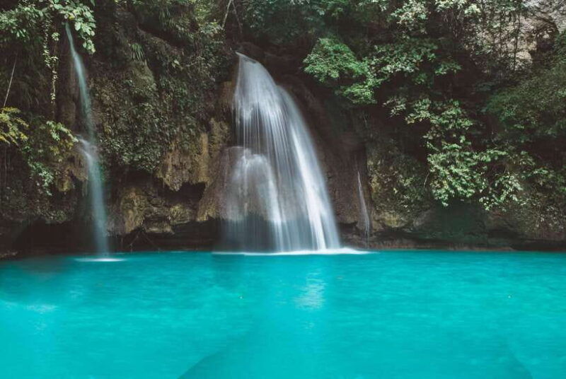 cebu-kawasan-falls-canyoneering-cliff-jump-private-tour