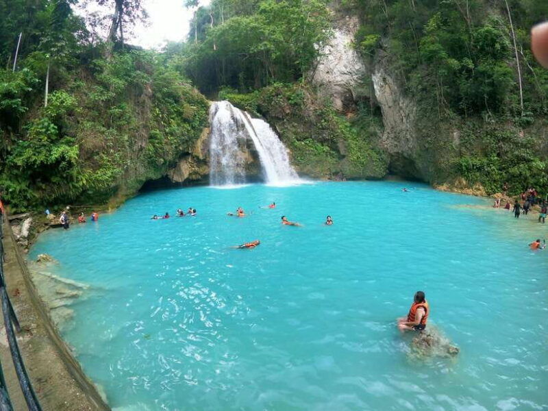 cebu-moalboal-sardines-run-snorkel-kawasan-canyoneering