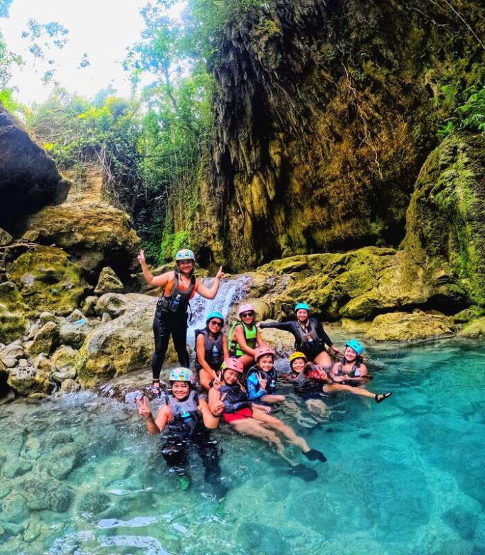 cebu-oslob-whale-shark-watching-and-badian-canyoneering