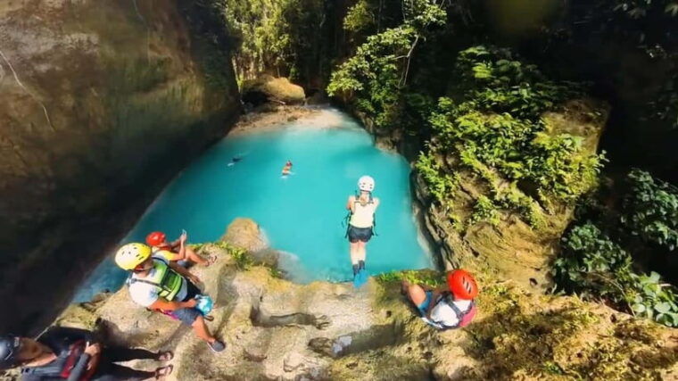 cebu-osmena-peak-and-kawasan-canyoneering-day-tour