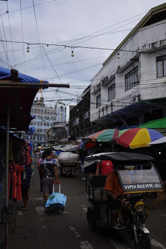 Cebu Photowalk with a Photographer - Value and Practicality