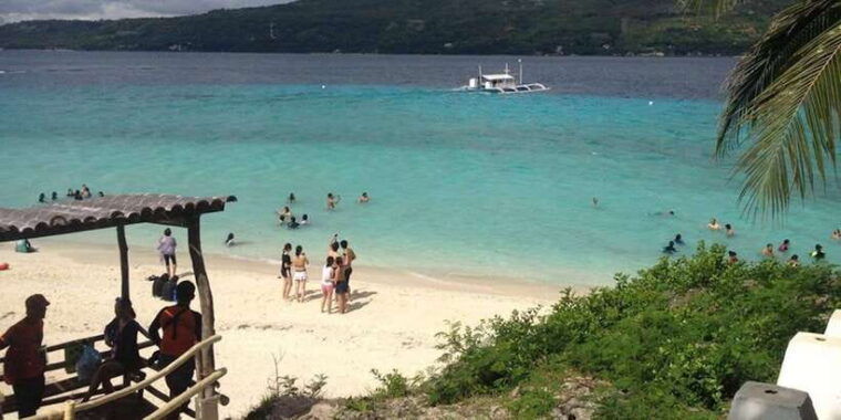 cebu-private-sumilon-island-optional-whale-shark-swim