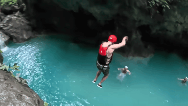 cebu-whale-shark-swim-and-kawasan-canyoneering-group-tour