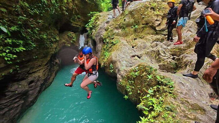 cebu-whale-shark-swim-and-kawasan-canyoneering-tour