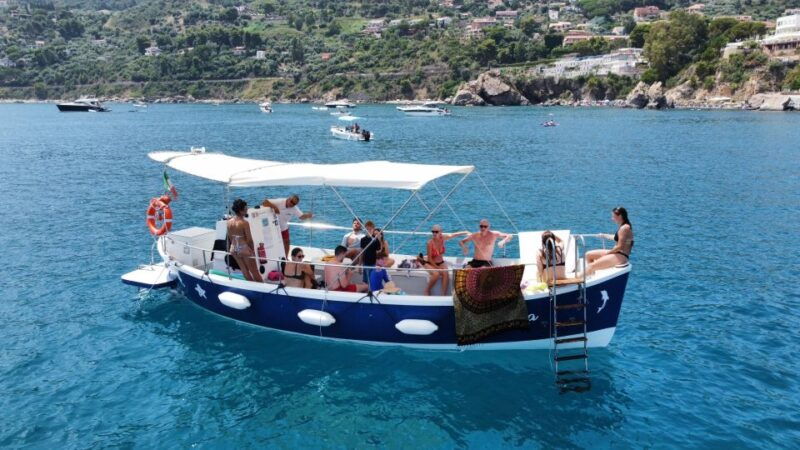cefalu-guided-boat-excursion-along-the-coast-of-cefalu