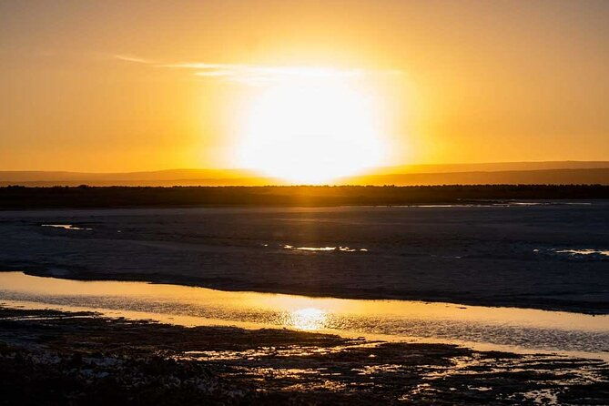 cejar-eyes-of-the-salt-lake-and-tebenquiche-lake-tour