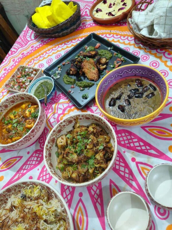 Celebrate Holi, the Colour Festival with locals in New Delhi - Key Points