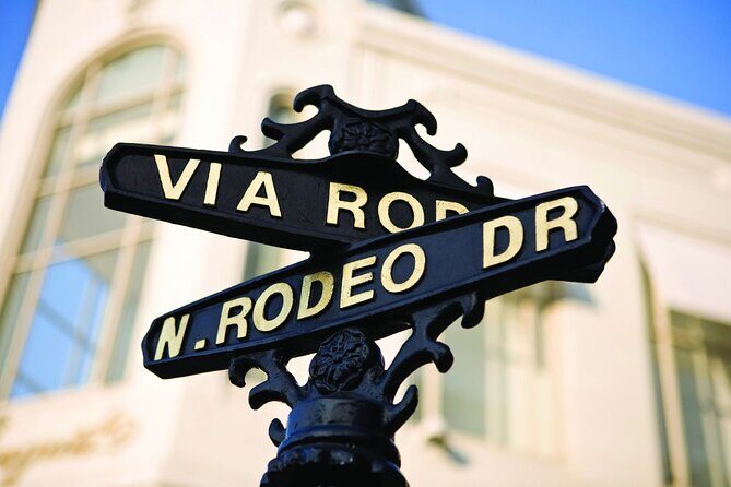 Celebrity and Lifestyle Hollywood Bus Tour - FAQ
