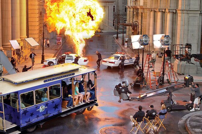 celebrity-homes-tour-universal-studios-hollywood-shuttle-2