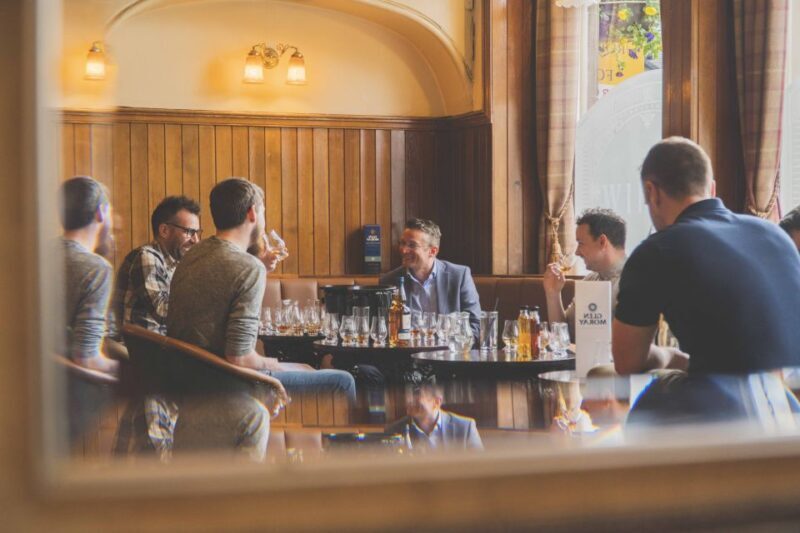 Cellar Of Scotland Walking Tour - Scotland's finest drinks - Who Should Consider This Tour?