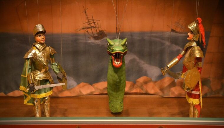 center-for-puppetry-arts-worlds-of-puppetry-museum