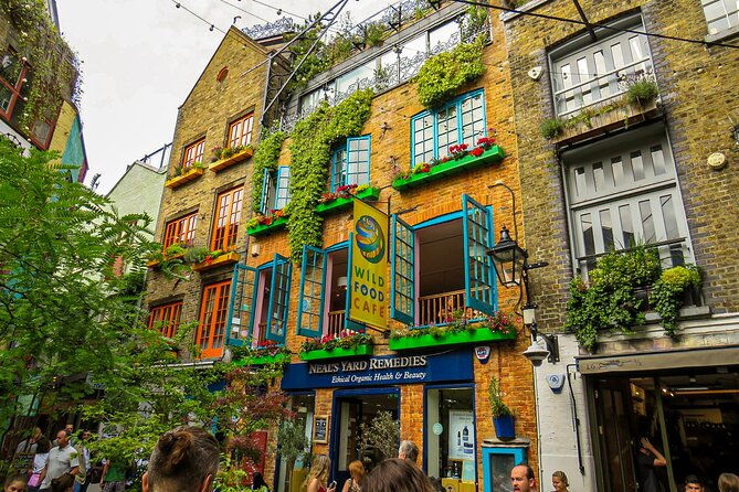 central-london-city-exploration-game-with-secret-squares