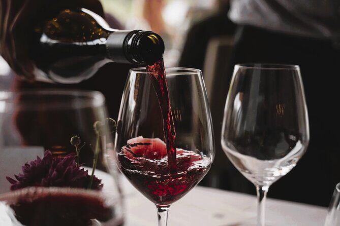 Central Otago Wine Tour Small Group, Expert Guide & Scenic Views - The Sum Up