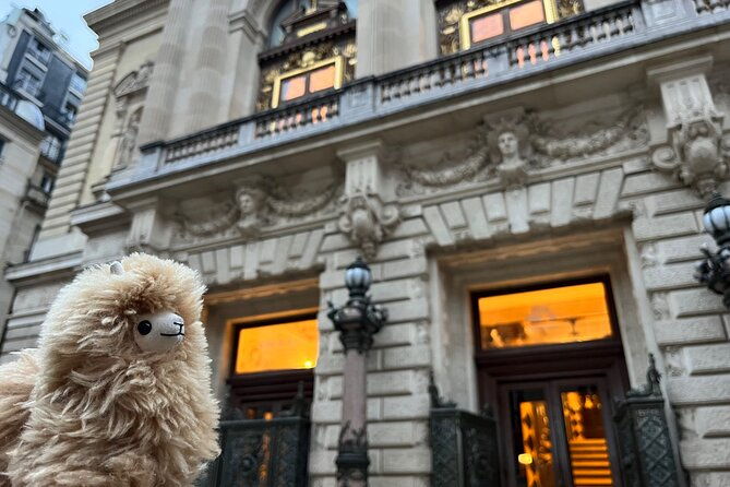 central-paris-private-guided-walking-tour-with-notre-dame-visit