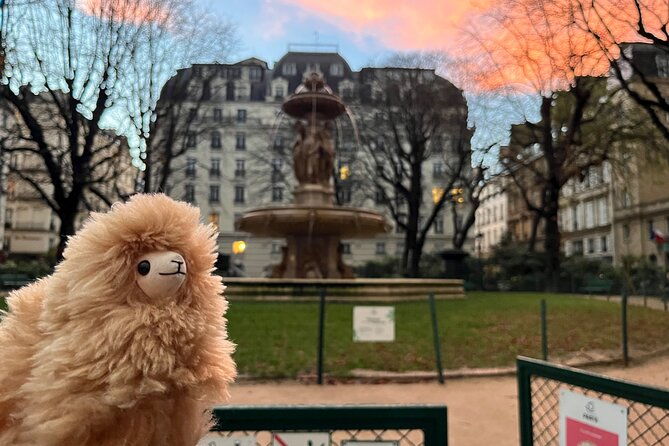 central-paris-private-guided-walking-tour-with-notre-dame-visit