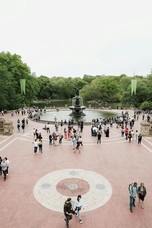 central-park-highlights-a-scenic-walking-tour