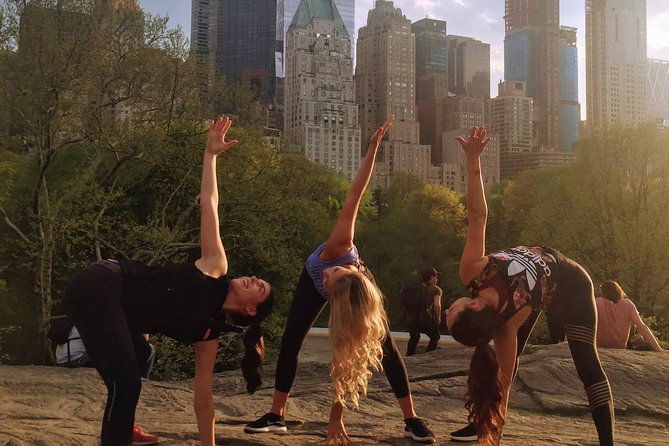 central-park-walking-tour-with-yoga