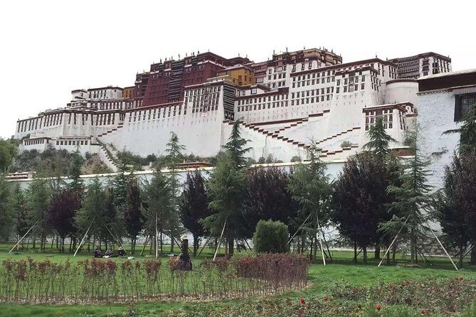 Central Tibet Monastery 6-Day Tour to Lhasa, Gyantse, and Shigatse - Who should consider this tour?
