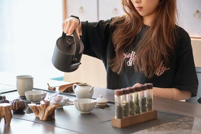 Century-Old Tea Route "Oriental Chicago" Walking Tour in Hankou - Key Points