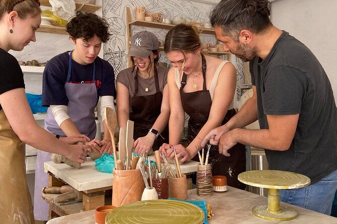 ceramic-and-pottery-creative-workshop-with-two-local-artists