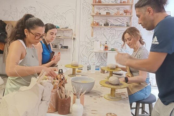 ceramic-and-pottery-creative-workshop-with-two-local-artists