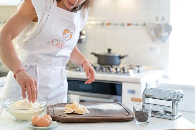 cesarine-pasta-tiramisu-class-at-locals-home-in-messina