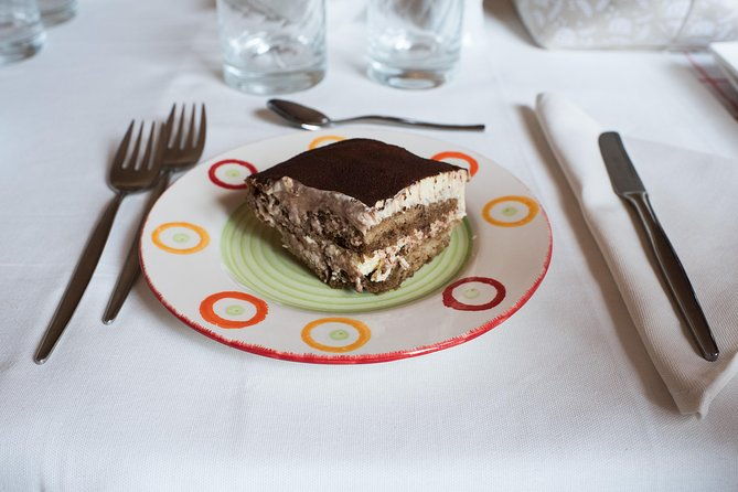 cesarine-pasta-tiramisu-class-at-locals-home-in-messina