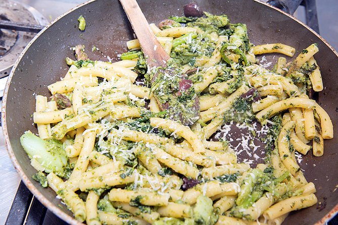 cesarine-private-pasta-class-at-locals-home-in-messina