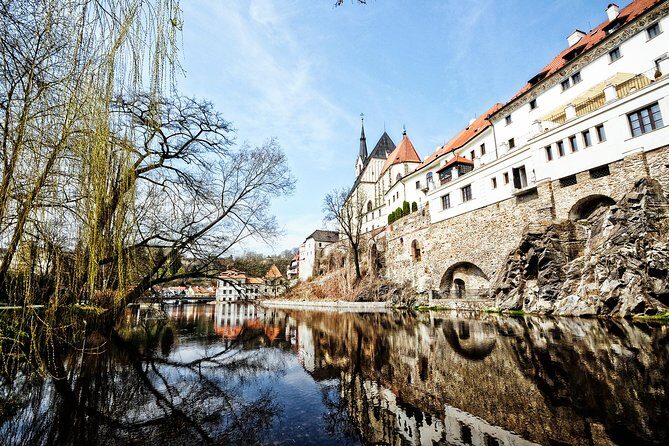 Cesky Krumlov One Day Trip from Prague by bus - Final Thoughts: Who Is This Tour Best For?