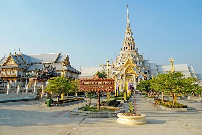 Chachoengsao One Day Trip from Bangkok : Historic Market and Buddhist Temples - The Itinerary Breakdown