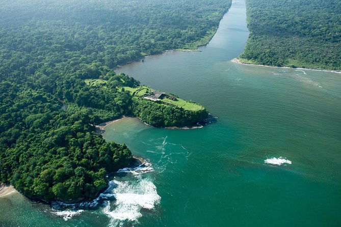 chagres-river-kayak-expedition-from-panama-city